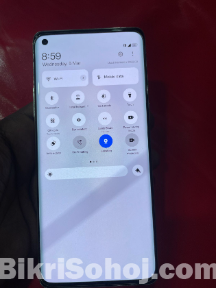 One plus 8.... 8/128